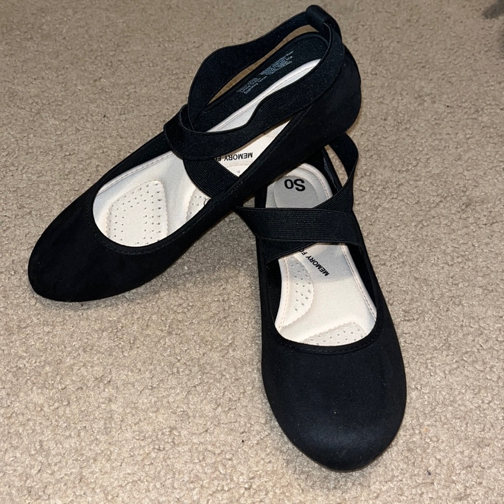 So Flats- Sea dragon size- 9